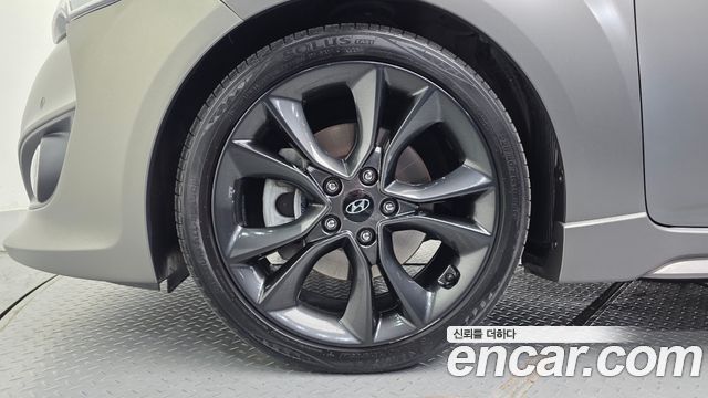 Hyundai Veloster из Кореи Encar