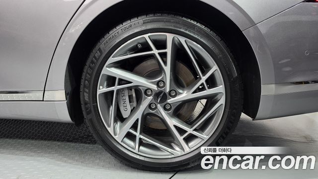 Genesis G90 Gasoline 3.5 Turbo AWD — пробег 15 455 км — фото 5 из 5