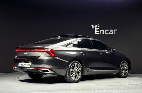 Kia K8 Signature — пробег 17 724 км — фото 2 из 5