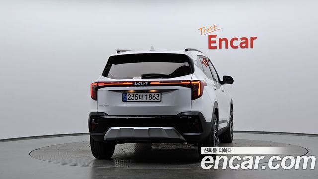 Kia Seltos из Кореи Encar