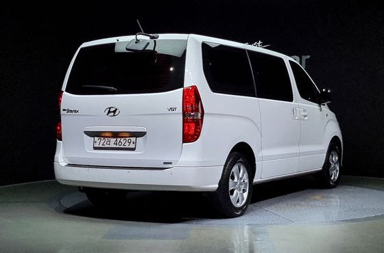 Hyundai Starex 4WD Wagon 11-Seater Smart — пробег 99 161 км — фото 2 из 5