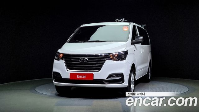 Hyundai Starex 4WD Wagon 11-Seater Smart — пробег 99 161 км — фото 3 из 5