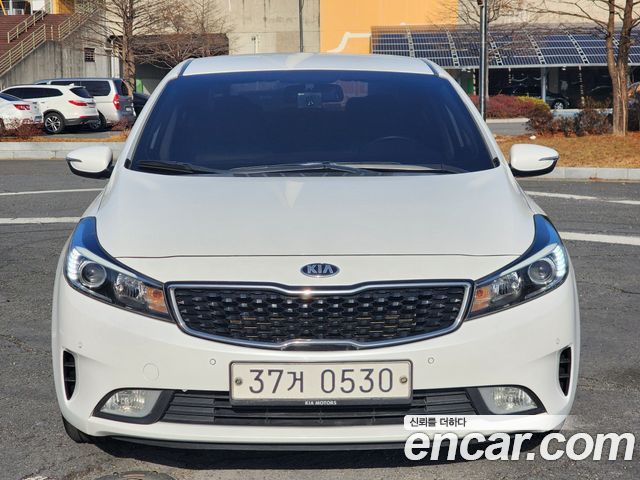 Kia K3 из Кореи Encar