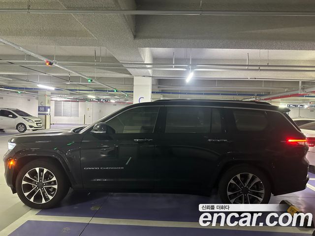 Jeep Cherokee L 3.6 Overland — пробег 27 039 км — фото 3 из 5