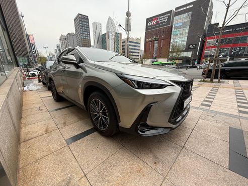 Lexus NX Premium — пробег 1 745 км — фото 3 из 5