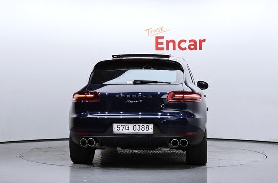 Porsche Macan 3.0 S Diesel 95B — пробег 139 775 км — фото 4 из 5