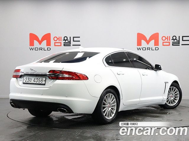 Jaguar XF 3.0D Luxury X250 — пробег 266 762 км — фото 3 из 5