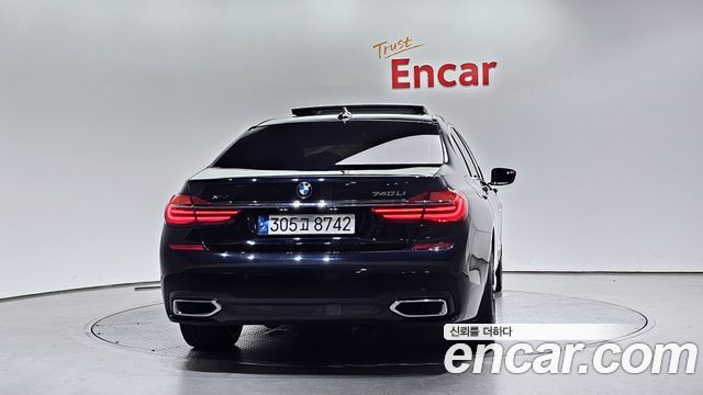 BMW 7-Series 740Li xDrive M Sport Package — пробег 119 018 км — фото 4 из 5