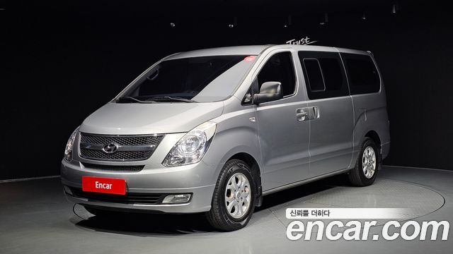 Hyundai Starex 11-Seater Wagon CVX Premium — пробег 135 502 км — фото 1 из 5
