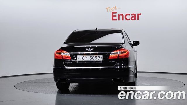 Hyundai Genesis из Кореи Encar