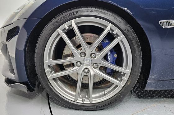 Maserati GranTurismo 4.7 Sport 1st — пробег 25 101 км — фото 5 из 5
