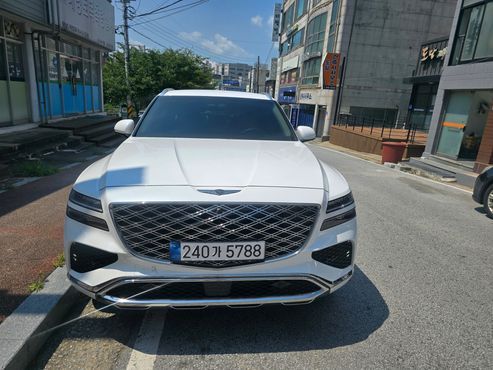 Genesis GV80 2.5T Gasoline AWD — пробег 6 300 км — фото 1 из 5