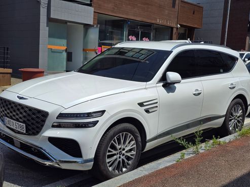 Genesis GV80 2.5T Gasoline AWD — пробег 6 300 км — фото 2 из 5