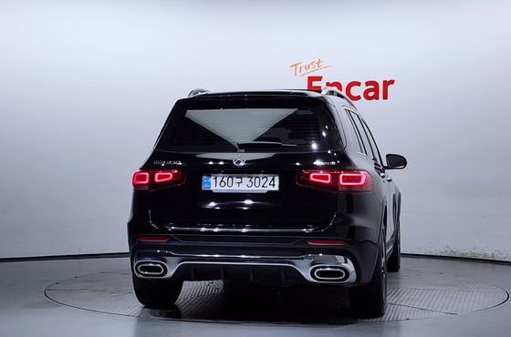 Mercedes-Benz GLB-Class GLB250 4MATIC — пробег 90 425 км — фото 4 из 5
