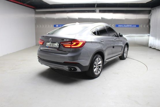 BMW X6 xDrive 30d — пробег 155 315 км — фото 2 из 5
