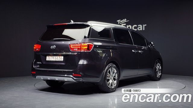 Kia Carnival из Кореи Encar