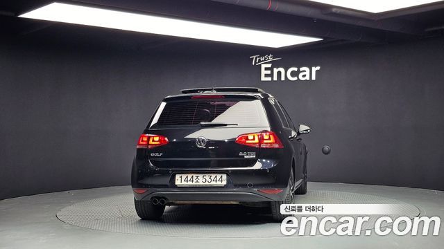 Volkswagen Golf из Кореи Encar