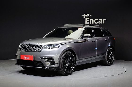 Land Rover Range Rover Velar 3.0 D300 R-Dynamic SE — пробег 93 871 км — фото 1 из 5