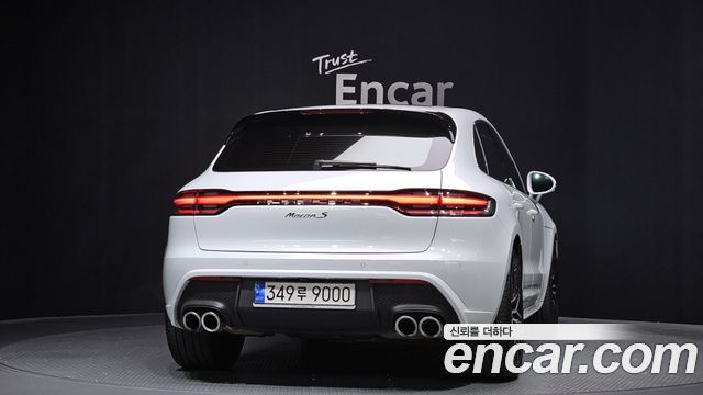 Porsche Macan из Кореи Encar