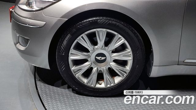 Hyundai Genesis из Кореи Encar