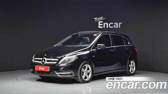 Mercedes-Benz B-Class B200 CDI Blue efficiency Sport pack — пробег 166 462 км — фото 1 из 5