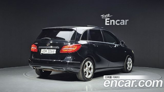 Mercedes-Benz B-Class B200 CDI Blue efficiency Sport pack — пробег 166 462 км — фото 2 из 5