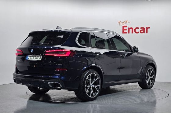 BMW X5 xDrive 40i M Sport — пробег 42 133 км — фото 2 из 5