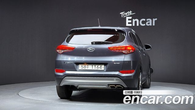 Hyundai Tucson из Кореи Encar