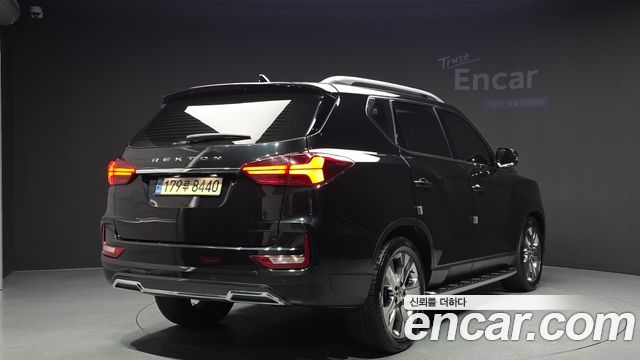 Ssangyong Rexton из Кореи Encar