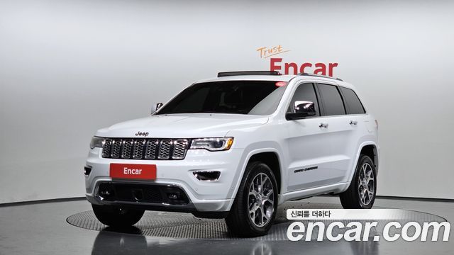 Jeep Cherokee 3.6 Overland WK2 — пробег 58 872 км — фото 1 из 5
