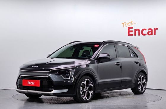 Kia Niro Prestige — пробег 97 196 км — фото 1 из 5