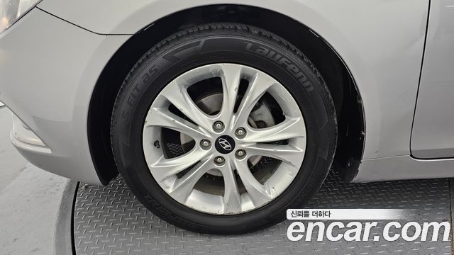 Hyundai Sonata Premier — пробег 170 333 км — фото 5 из 5