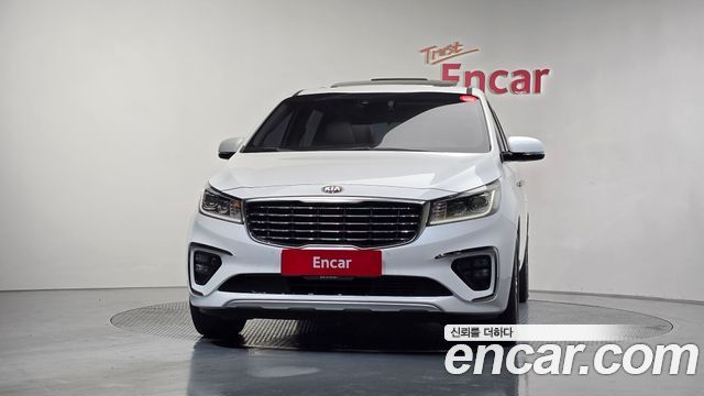 Kia Carnival из Кореи Encar