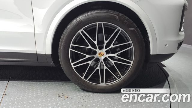Porsche Cayenne 3.0 — пробег 33 125 км — фото 5 из 5