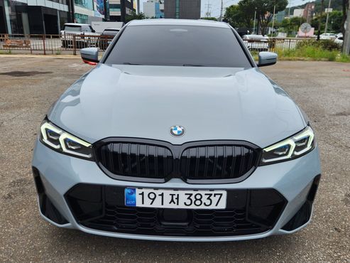 BMW 3-Series 320i M Sport — пробег 2 550 км — фото 1 из 5