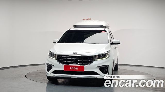 Kia Carnival из Кореи Encar