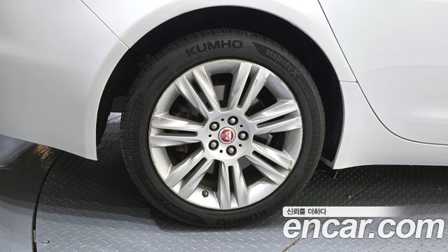 Jaguar XF из Кореи Encar