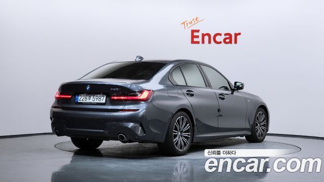 BMW 3-Series из Кореи Encar