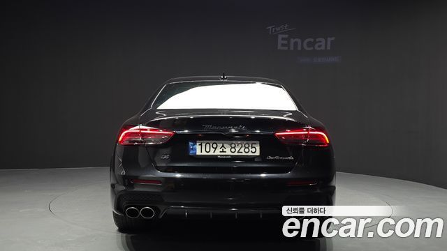 Maserati Quattroporte из Кореи Encar
