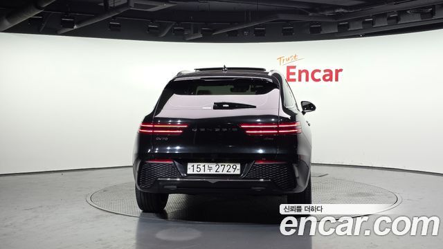 Genesis GV70 из Кореи Encar
