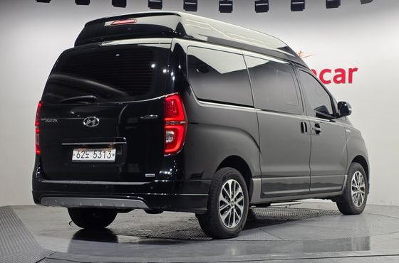 Hyundai Starex 4WD Limousine — пробег 49 268 км — фото 2 из 5