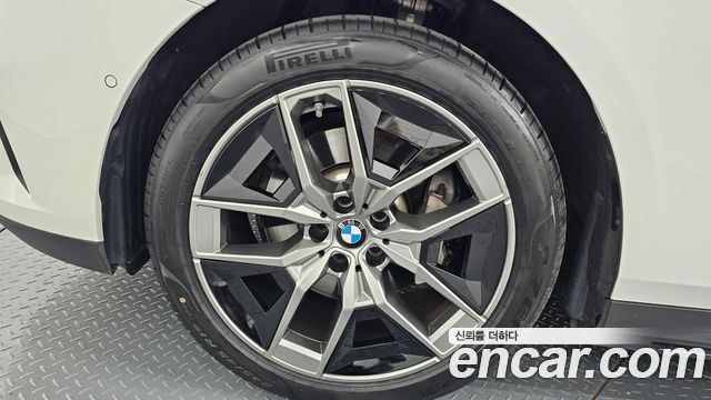 BMW 5-Series 530i xDrive — пробег 34 793 км — фото 5 из 5