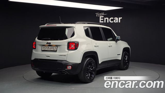 Jeep Renegade 1.3 Limited — пробег 48 942 км — фото 2 из 5
