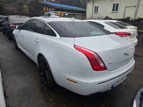 Jaguar XJ 3.0D Premium Luxury LWB X351 — пробег 184 900 км — фото 4 из 5