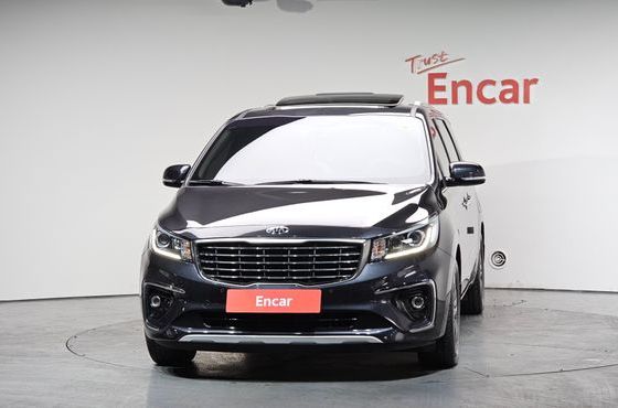 Kia Carnival 9-Seater Luxury — пробег 86 540 км — фото 3 из 5
