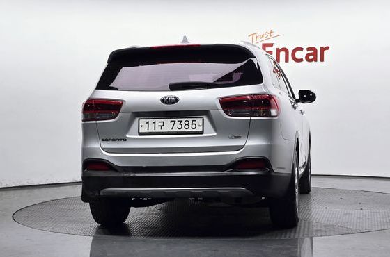 Kia Sorento Diesel 2.2 2WD Prestige — пробег 268 399 км — фото 4 из 5