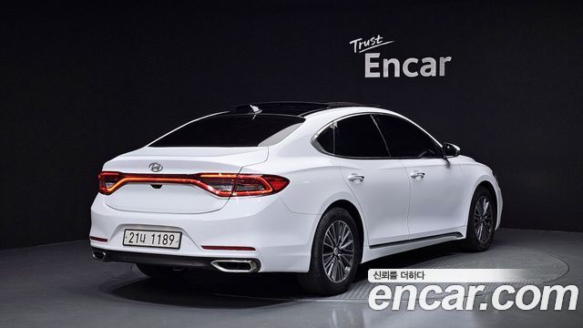 Hyundai Grandeur Exclusive Special — пробег 121 744 км — фото 2 из 5