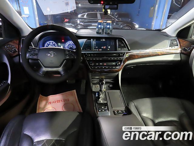 Hyundai Aslan из Кореи Encar