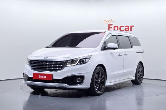Kia Carnival 9-seater Prestige — пробег 82 179 км — фото 1 из 5