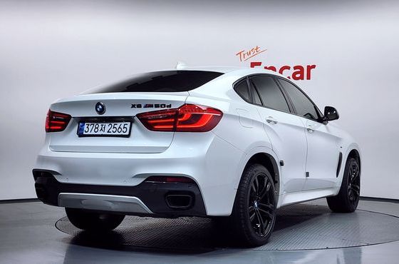 BMW X6 M50d — пробег 125 456 км — фото 2 из 5